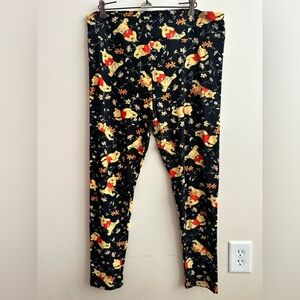LuLaRoe Women’s Disney Collection Winnie the Pooh Ankle Leggings TC2